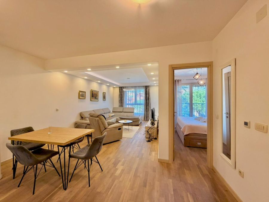 Apartment LV 4