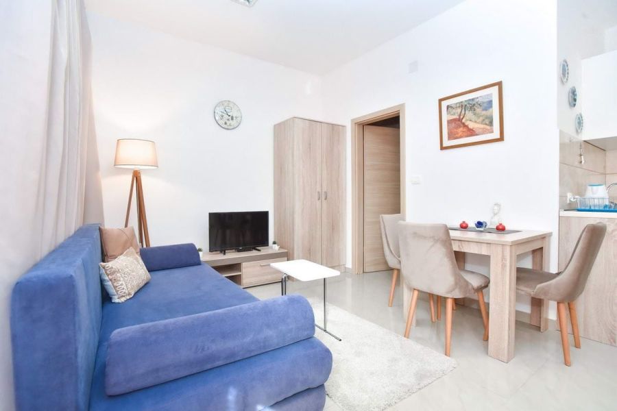 OLive L Apartment Budva 5
