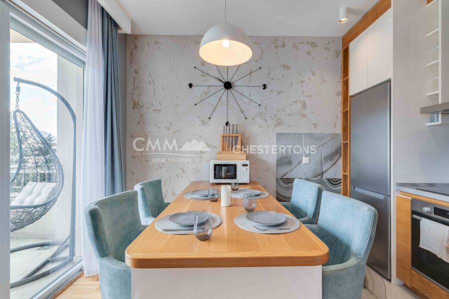 Family Two Bedroom Apartment in Budva 6
