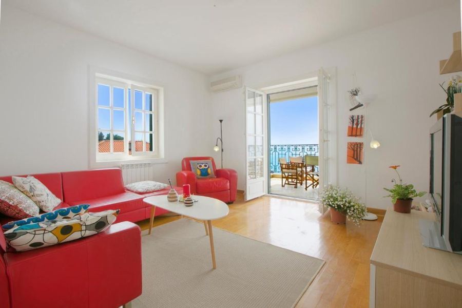 Sveti Stefan Beach Apartment 2