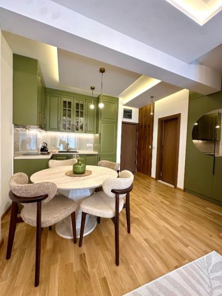 Luxury City Suite 5