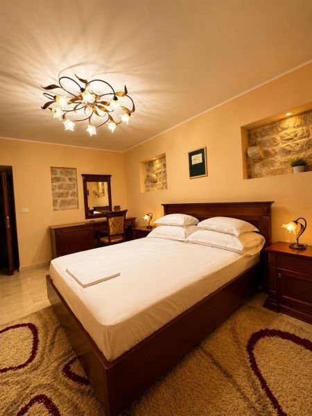 Villa Pietra Luxury Escape 6
