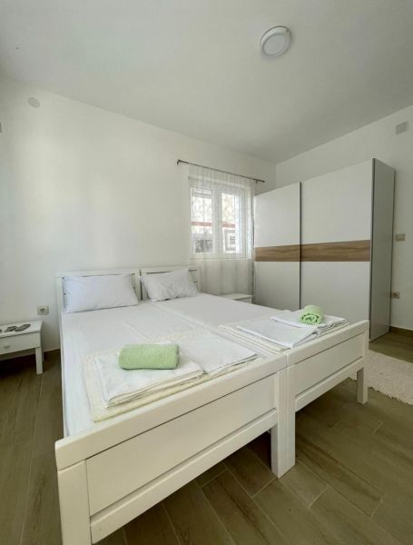 Luna Apartments 4