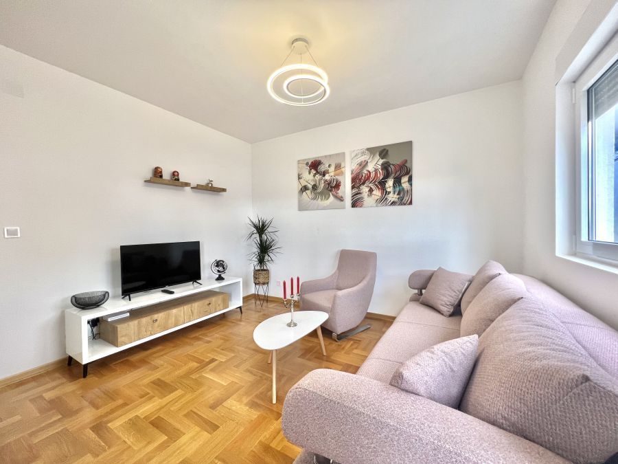 Azure Apartments 6