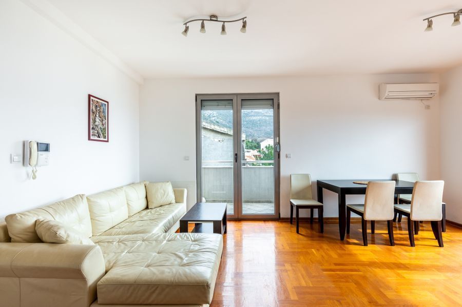 Sea view Petrovac 1bd 6