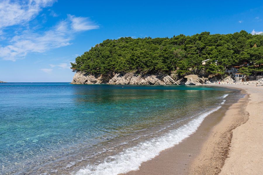 Romantic 2bd sea view apartment in Petrovac 1