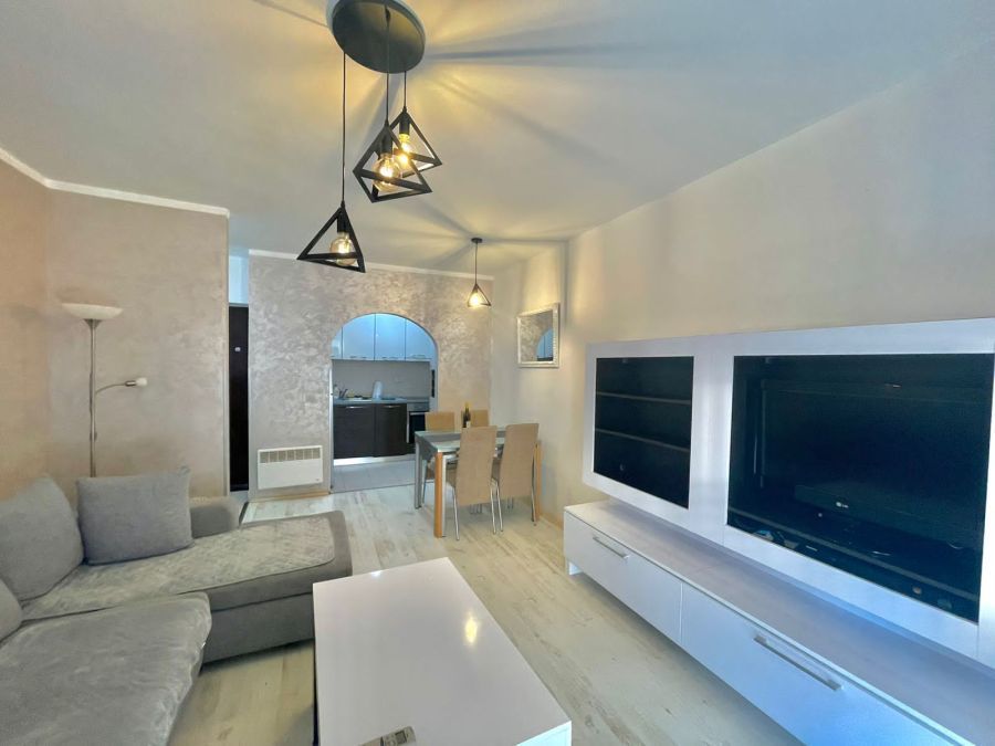 Family One bedroom apartment with Garden view 1