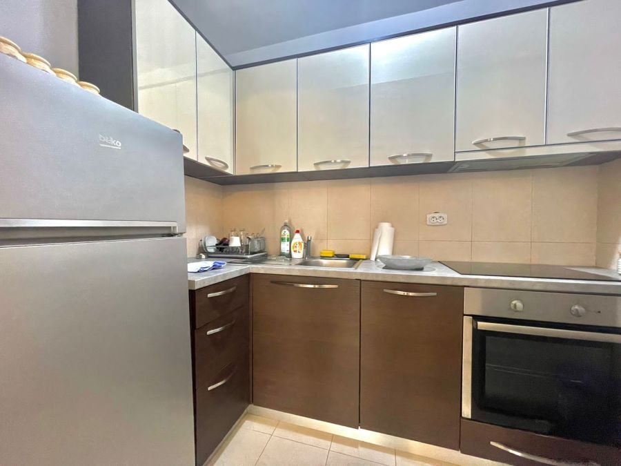 Family One bedroom apartment with Garden view 2