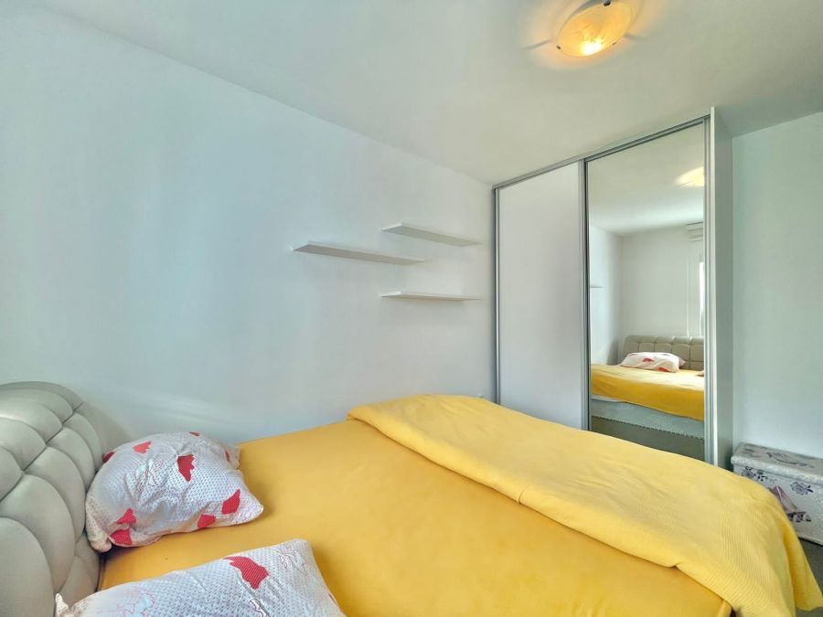 Family One bedroom apartment with Garden view 5