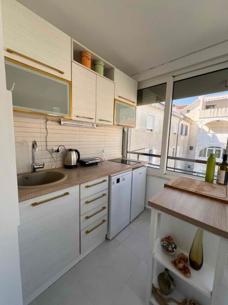 Lamada One Bedroom Apartment 2