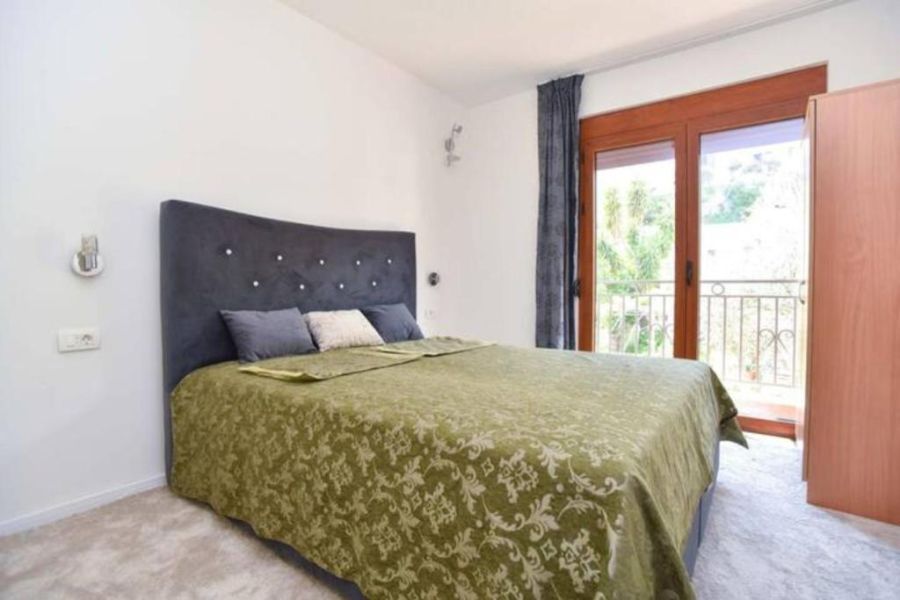 Redondo Apartments Budva 4