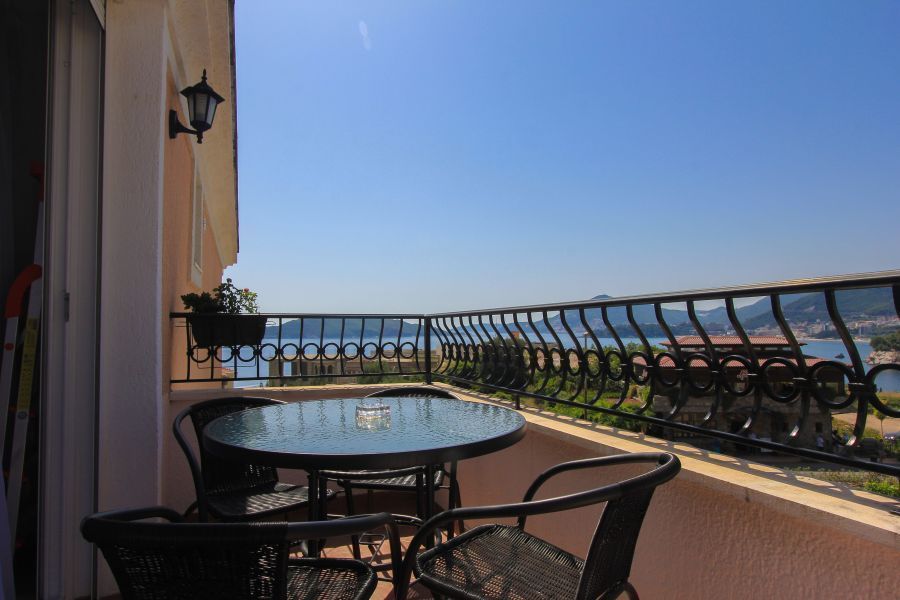 Amazing 1bdr Sea View Kamenovo 1