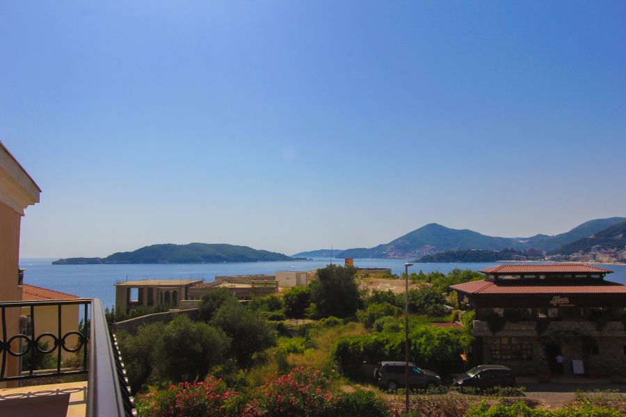 Amazing 1bdr Sea View Kamenovo 2