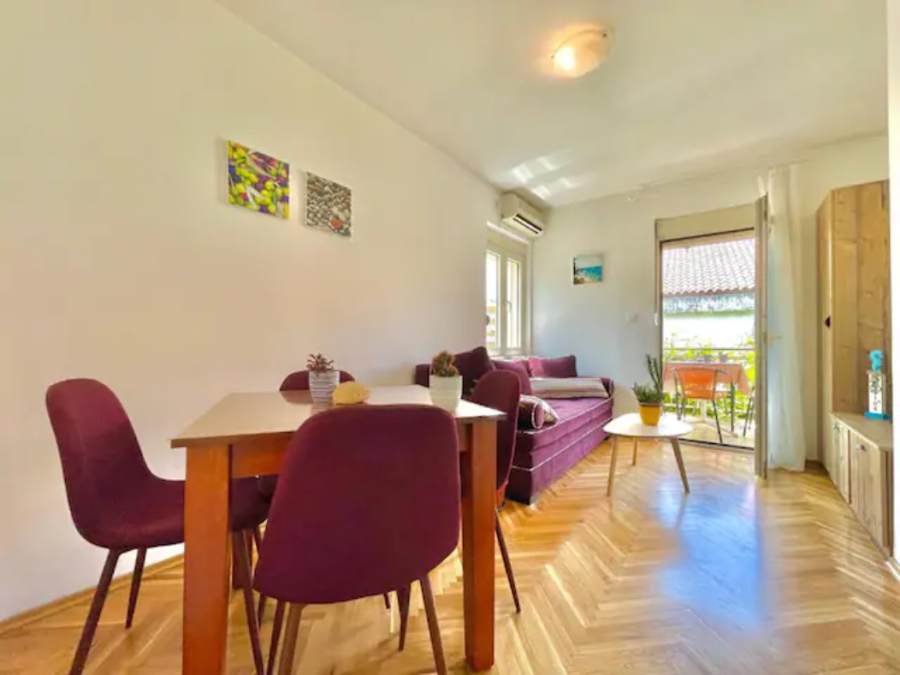 Garden House Budva 2
