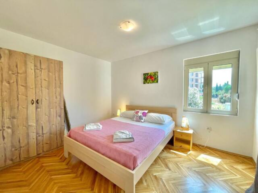 Garden House Budva 4