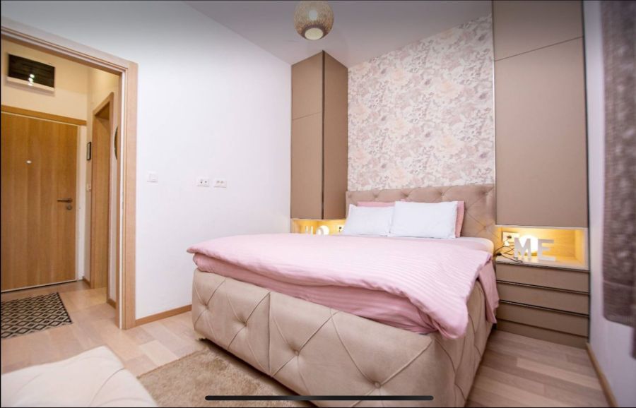 Comfort Apartment by In Property 4