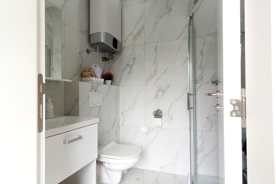 Royal Serenity 6