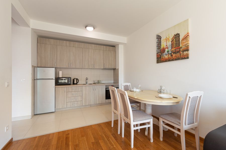 Partial sea view heaven 1bd 4