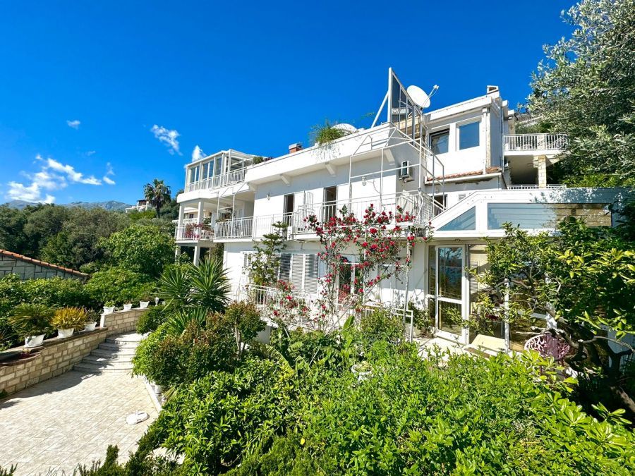 Sun Rose Apartments Sveti Stefan 6