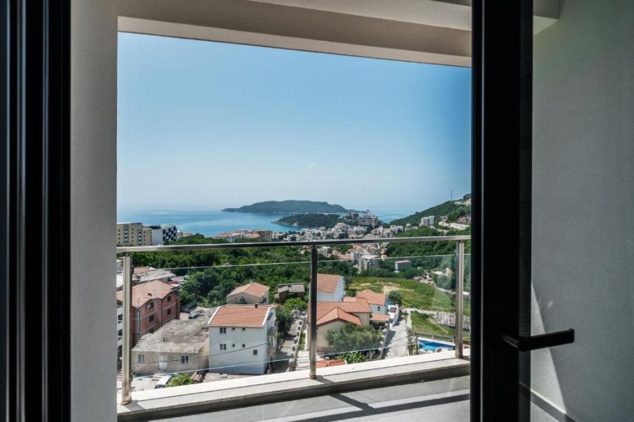 Olive Tree Apartments by IN Property 2