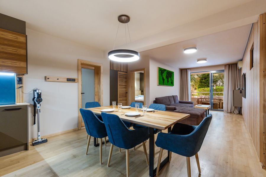 Luxe Azure Residence 1bd 4