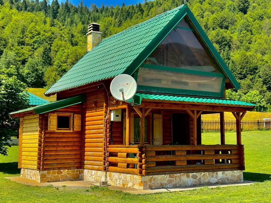 MOUNTAIN RETREAT JELOVICA 3