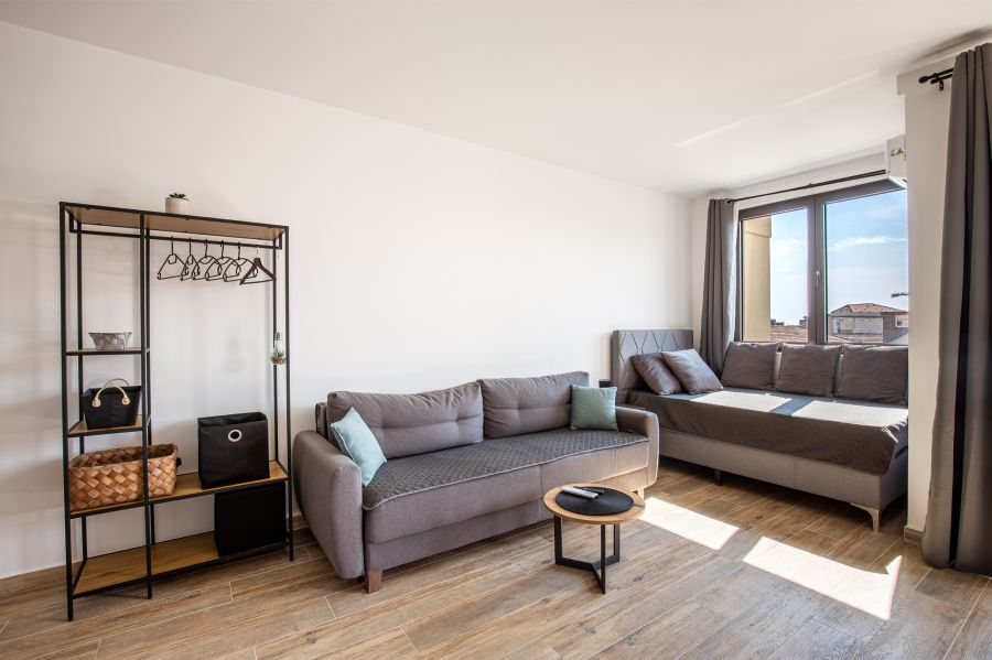 Contemporary Retreat in Bečići 1bd 3