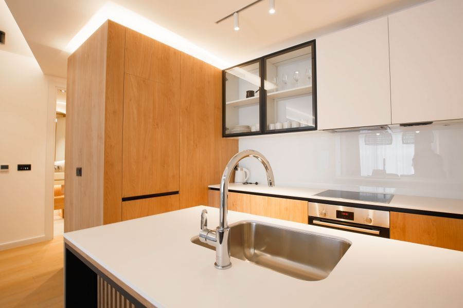 Onia Luxury 4