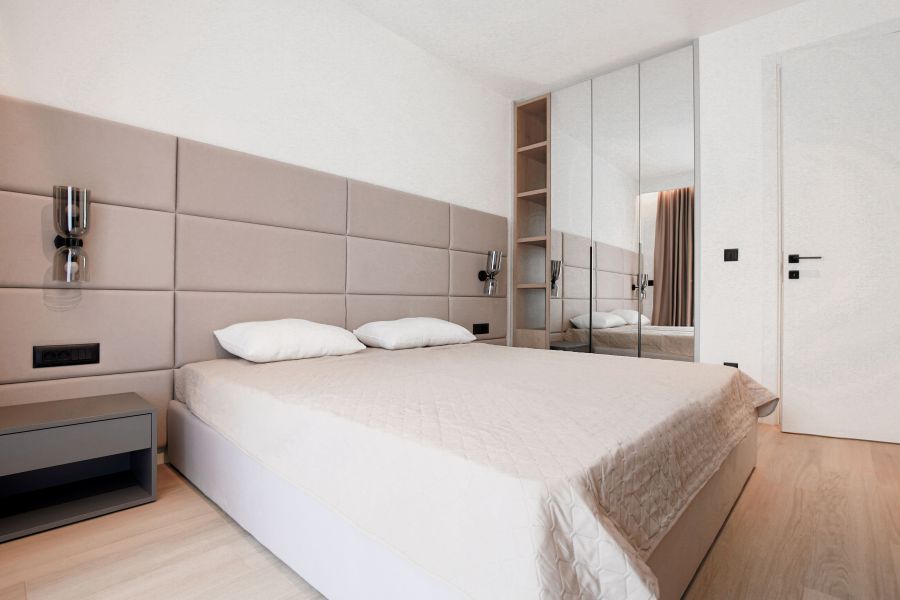 Onia Luxury 5