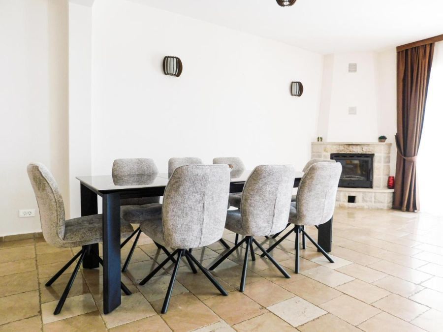 Casa Oliva Villas with Private Heated Pools and Guest Apartments-No Pool Access 6