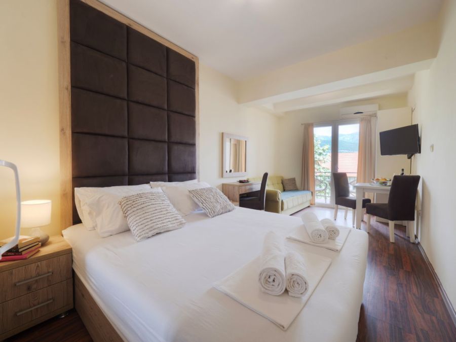 Palma Rooms & Suites Budva 2