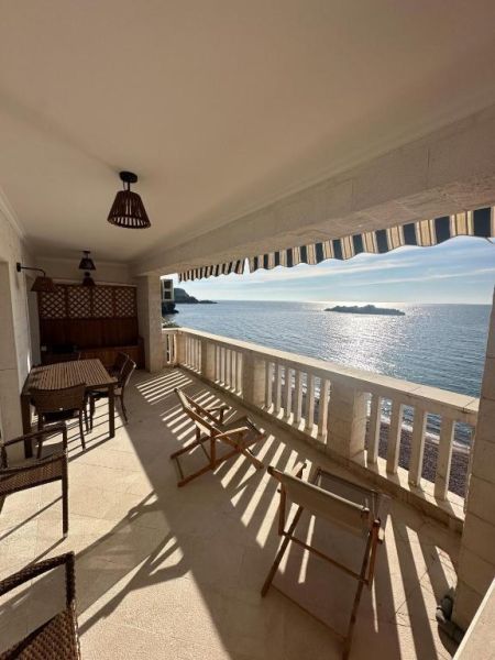 Four Bedroom Beach Apartment 2