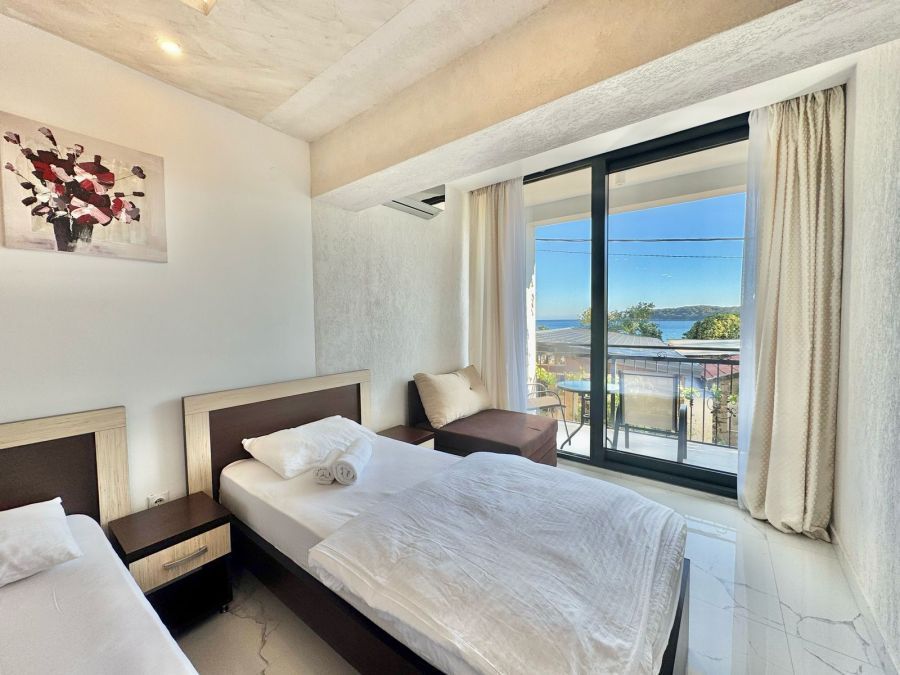 Beachfront Hotel Palma Jaz 2
