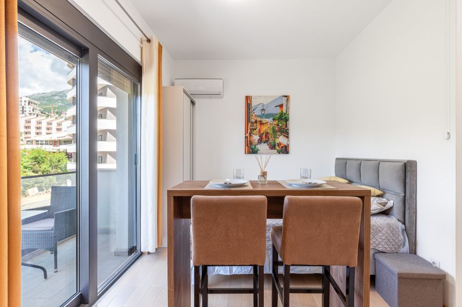 Summer Nest Studio in Becici (Eurozox) 4