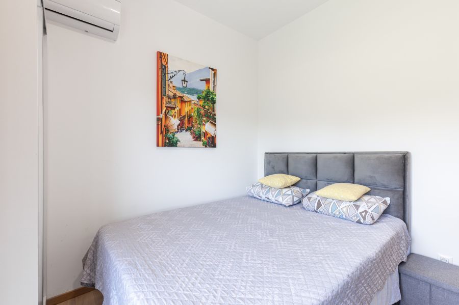Summer Nest Studio in Becici (Eurozox) 5