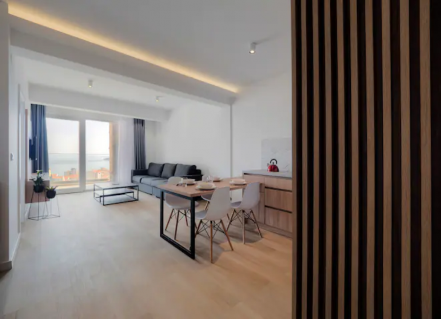 Horizon One bedroom apartment with pool Jane 2