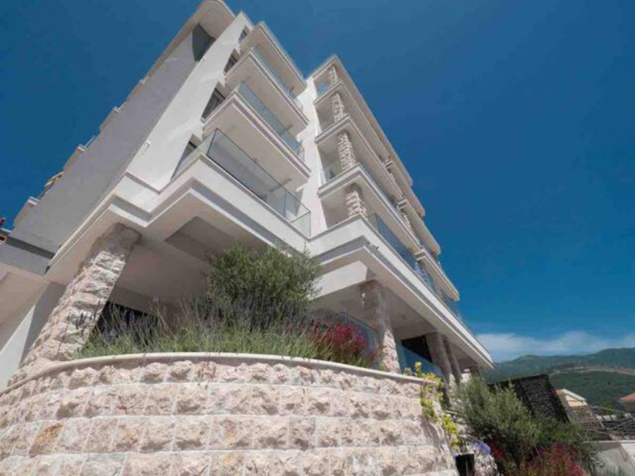 Horizon One bedroom apartment with pool Jane 3