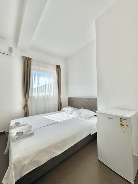 Hotel Lobo 4