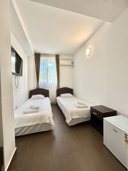 Hotel Lobo 6