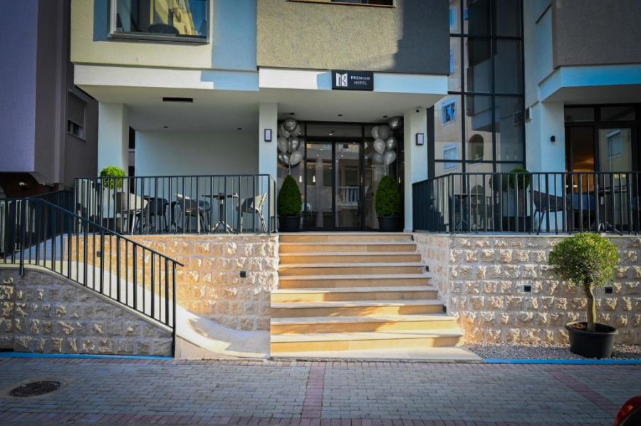 Garni Hotel MB Premium 1