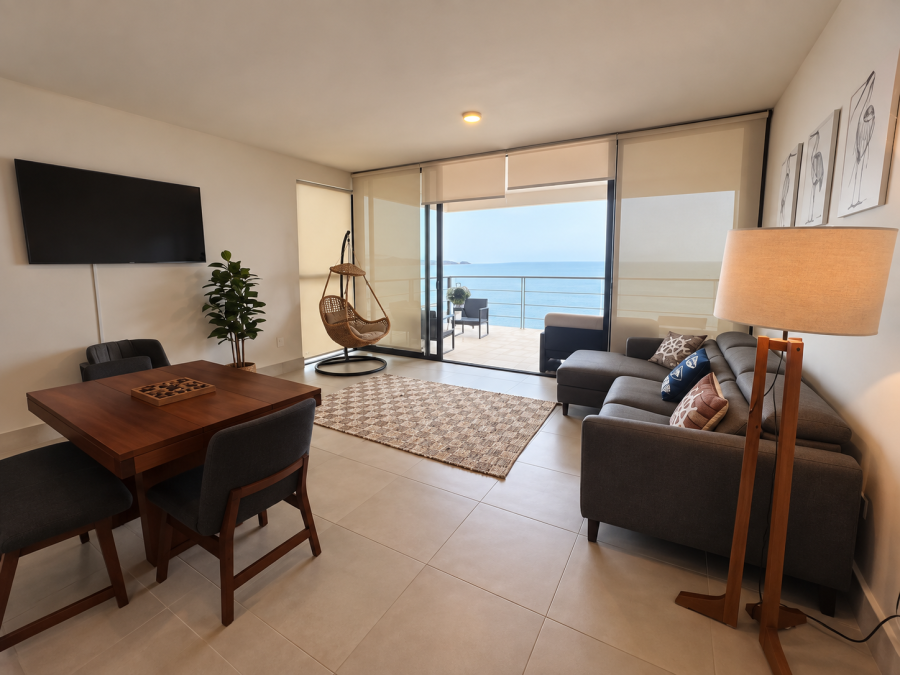 Condominio 3-202 frente al mar en Punta Península