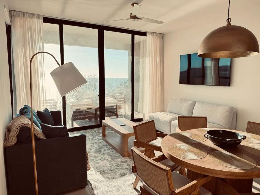 Condominio 4-102 en Punta Península